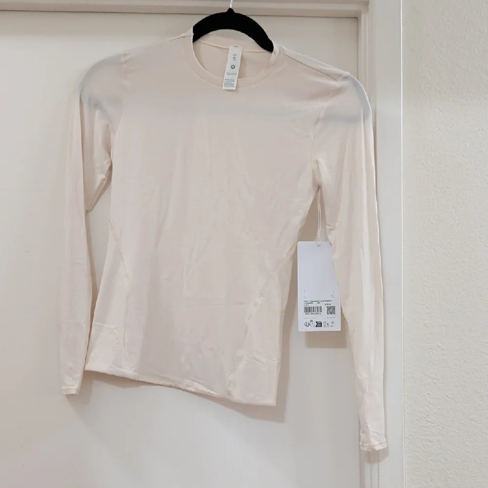 Lululemon Wundermost Crewneck Long Sleeve *Nulu Light Ivory NWT - Picture 1 of 6
